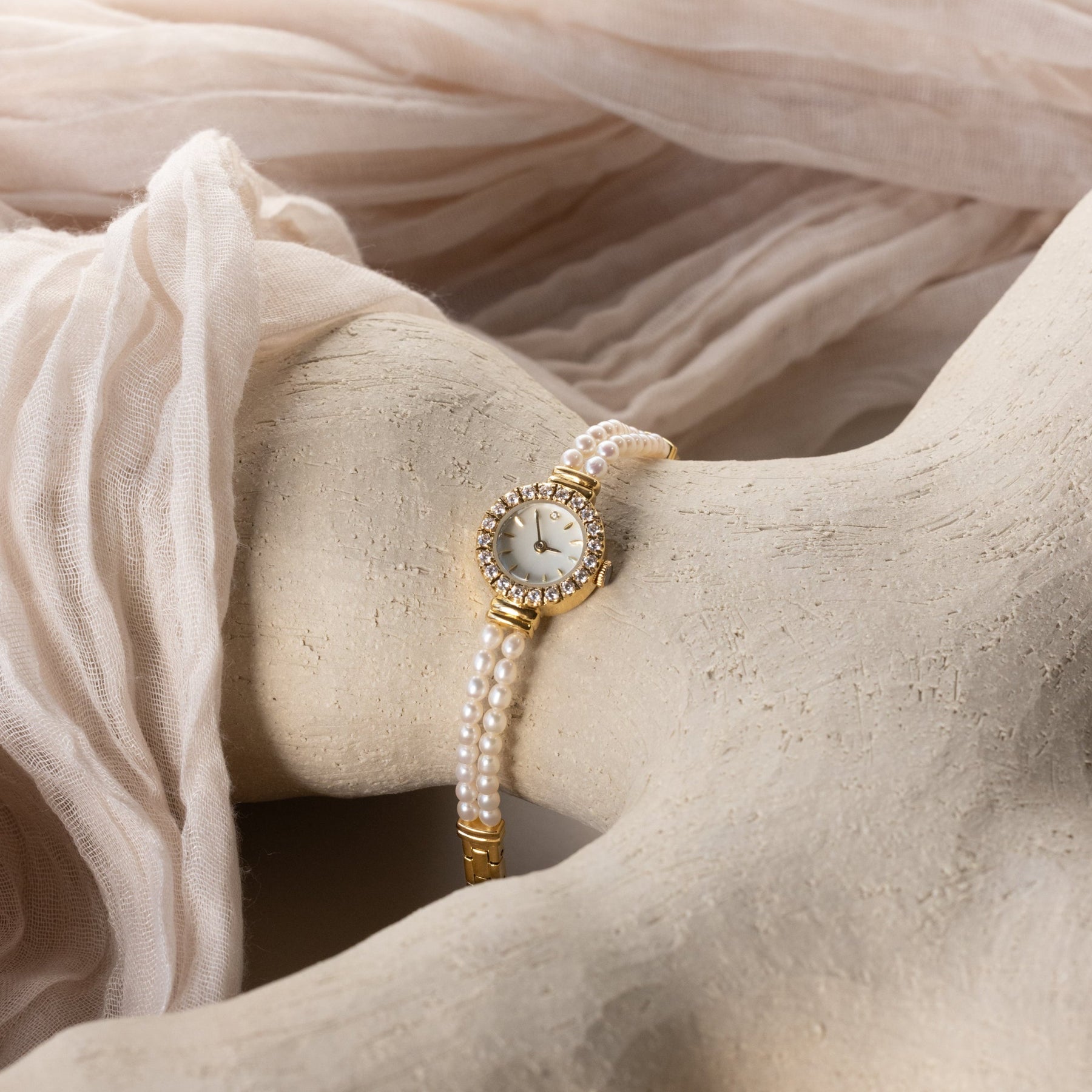 Relógio Pearl Link Timepiece