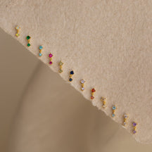 Brincos de gota com pedra de nascimento
