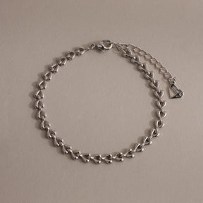 Pulseira de coração com elos minúsculos