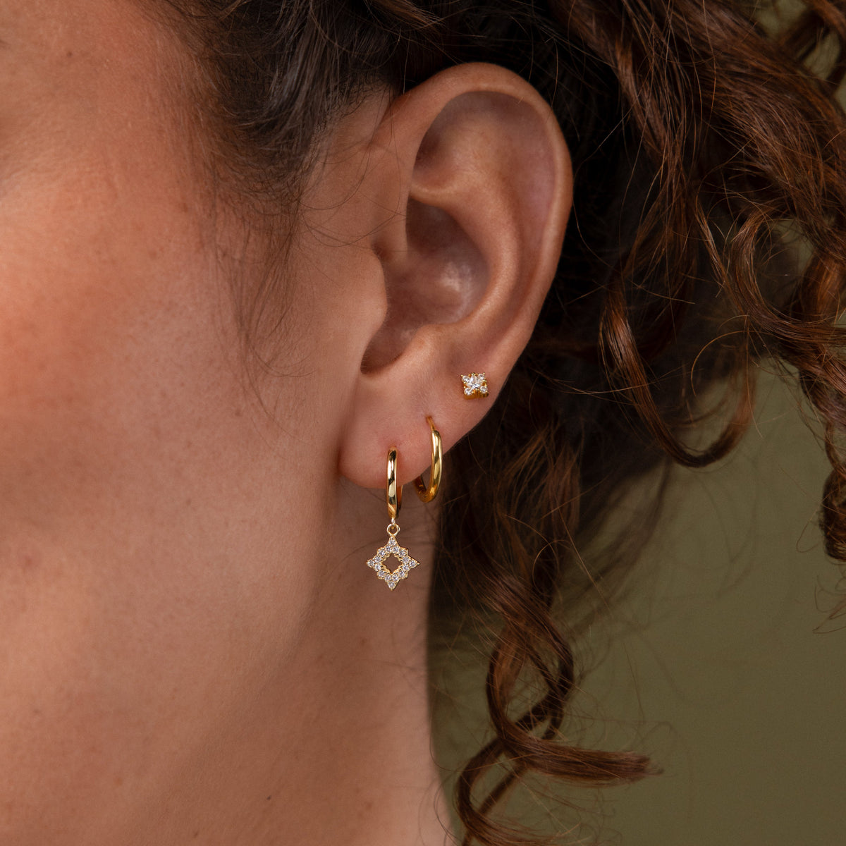 Brincos Star Hoops