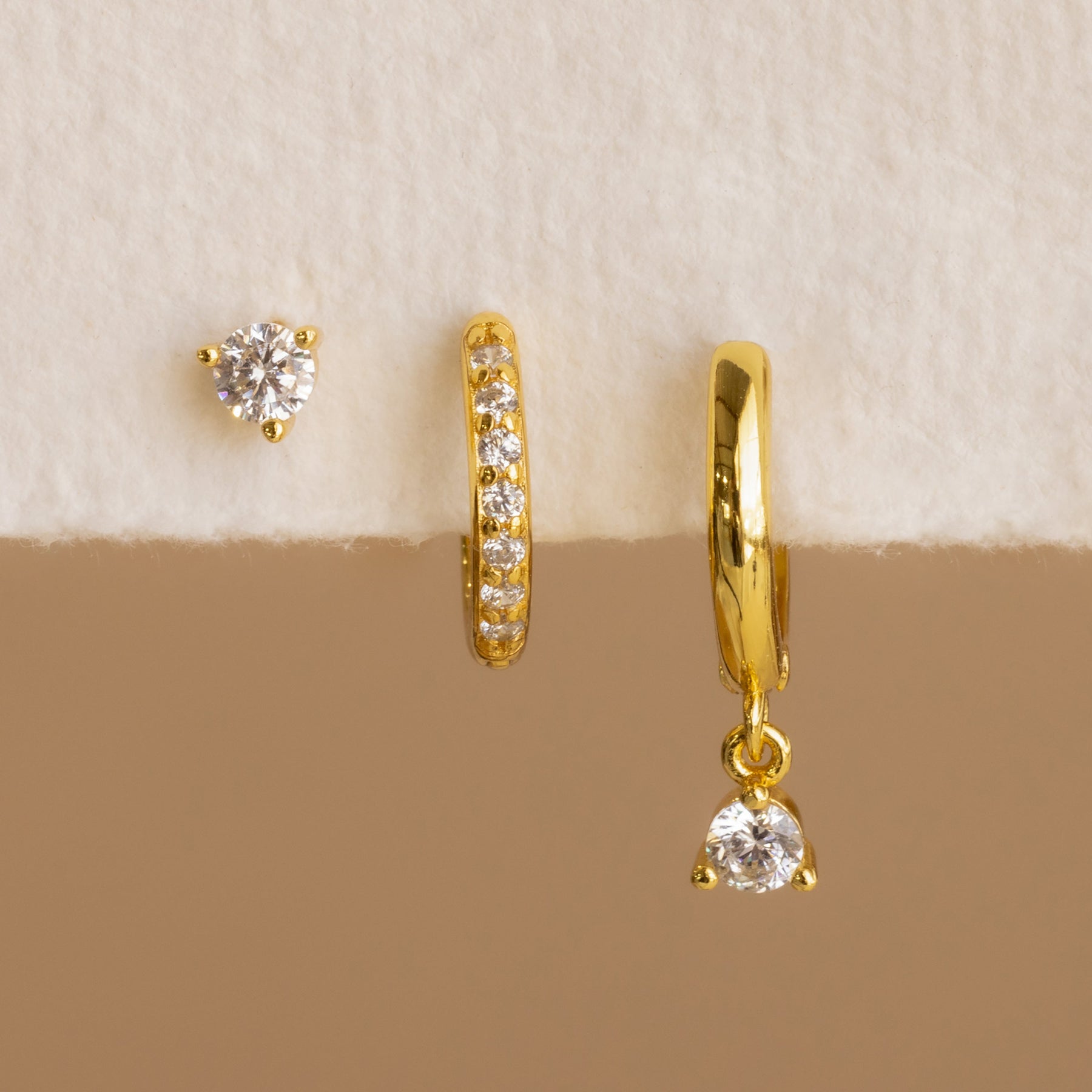 Conjunto Clássico de Brincos de Diamante
