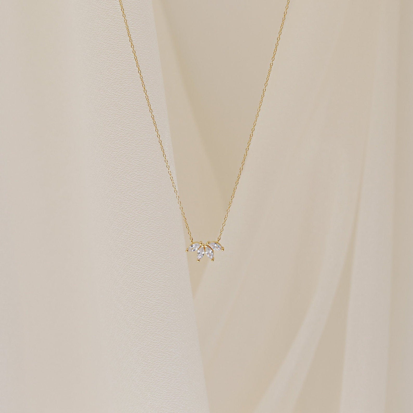 Colar de diamantes Marquise