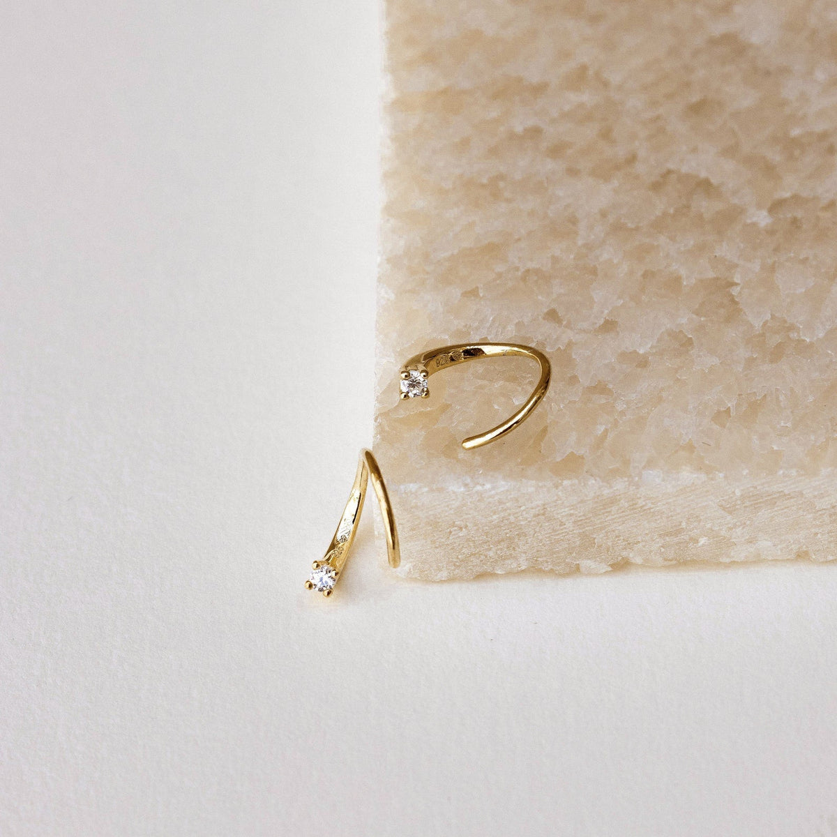 Argolas de diamante Jady Wire