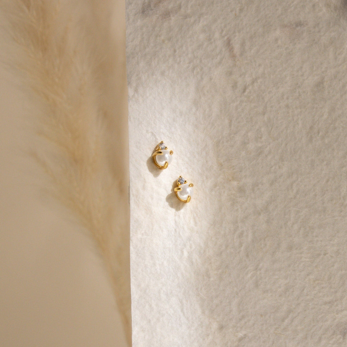 Brincos Julia Pearl