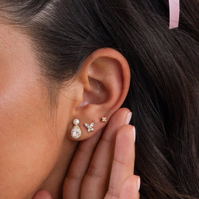 Brincos em formato de lágrima com diamantes e pérolas