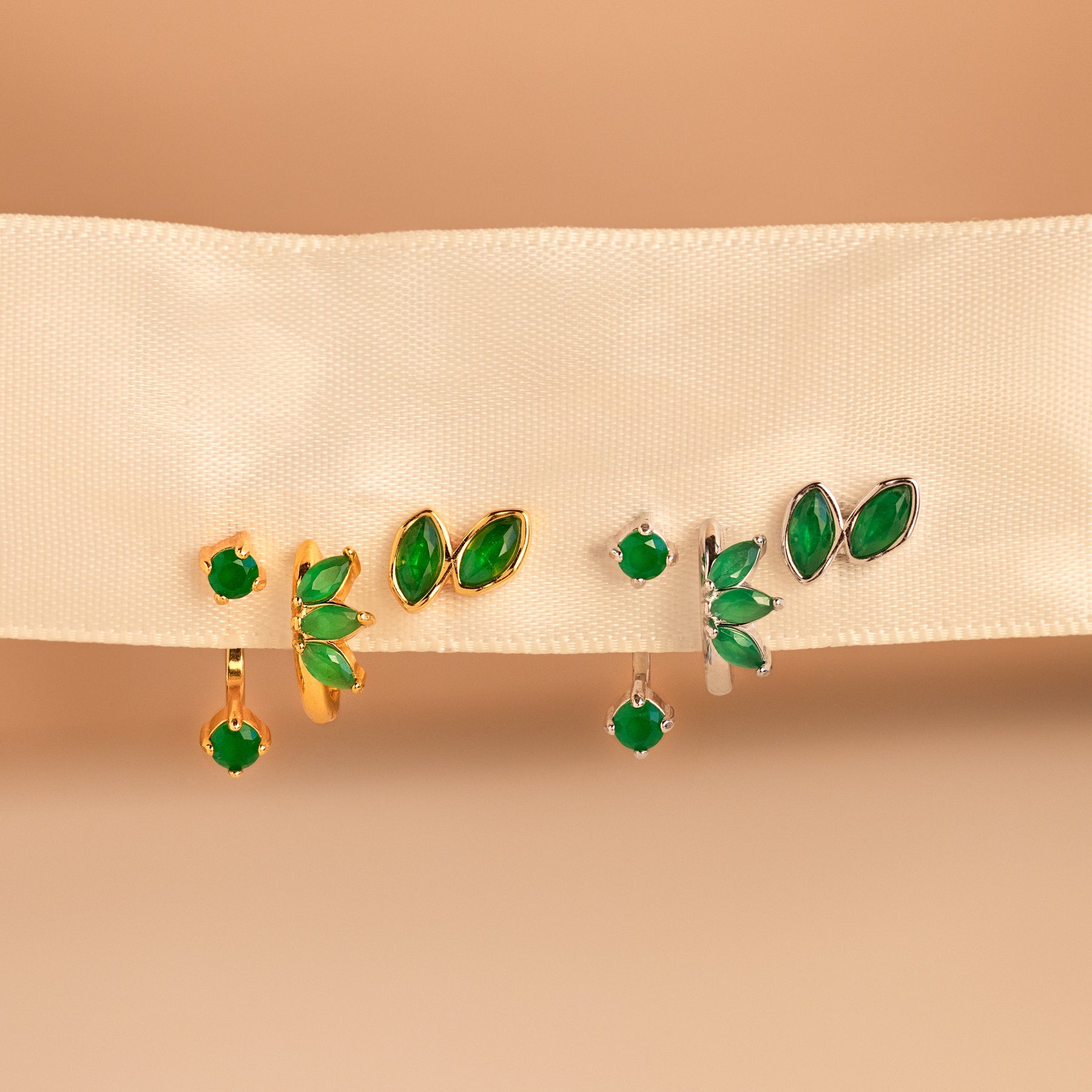Conjunto de brincos de jade