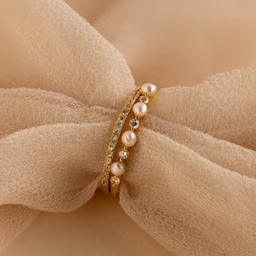Conjunto de anéis empilháveis de pérolas Pave