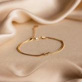 Pulseira Love com Nó