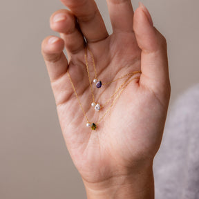 Colar com Pérola e Pedra de Nascimento em Formato de Gota